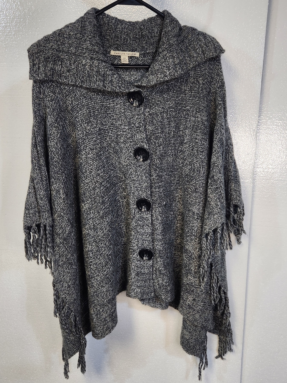 Carolyn Taylor Fringe Hippie Poncho Sweater Gray Button One Size Fits All OS